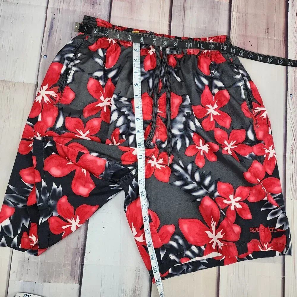 Speedo Mens M Lined Swim Trunks Black and Red Hawaiian Flower Boardshort Pockets